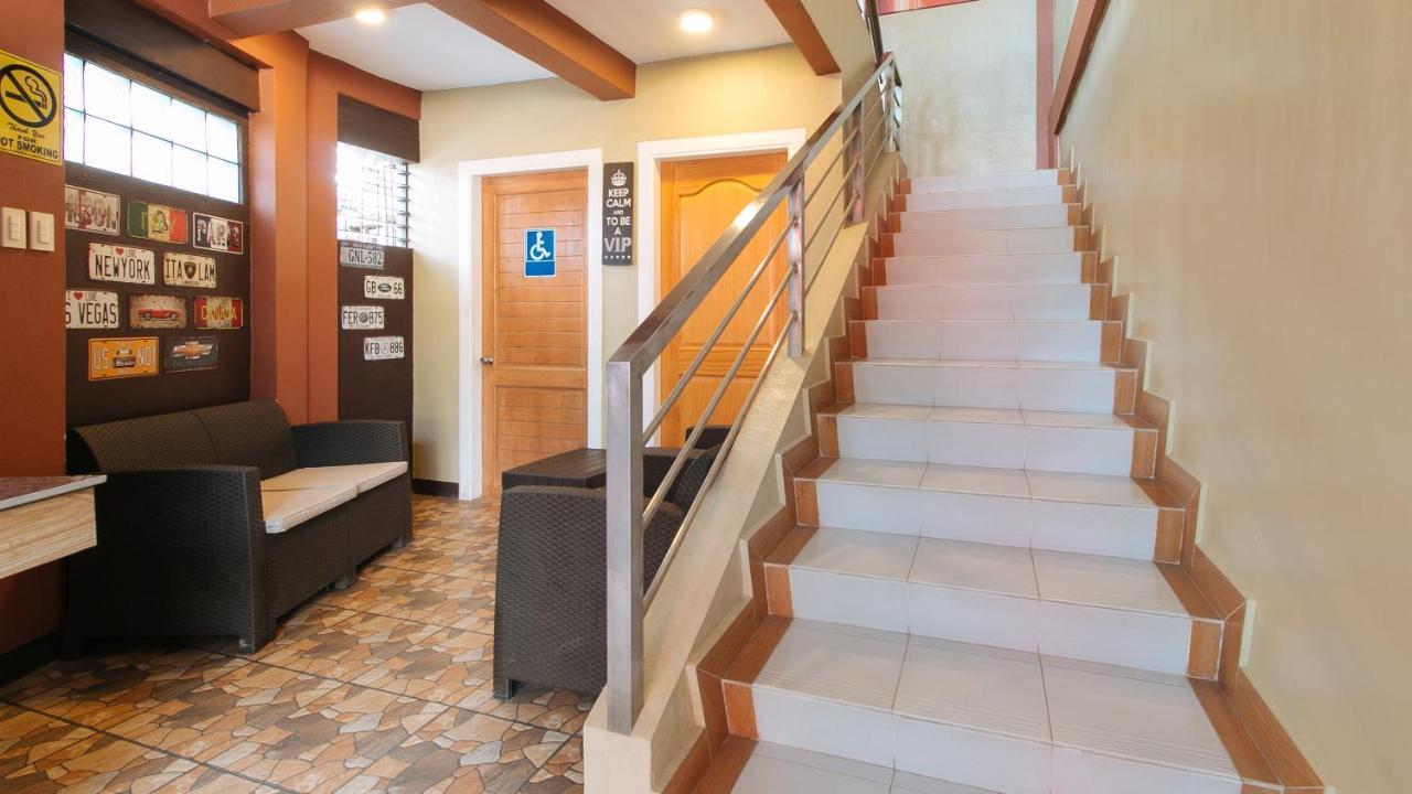 Reddoorz Plus Near Lapasan Plaza Καγκαγιάν Ντε Όρο Εξωτερικό φωτογραφία